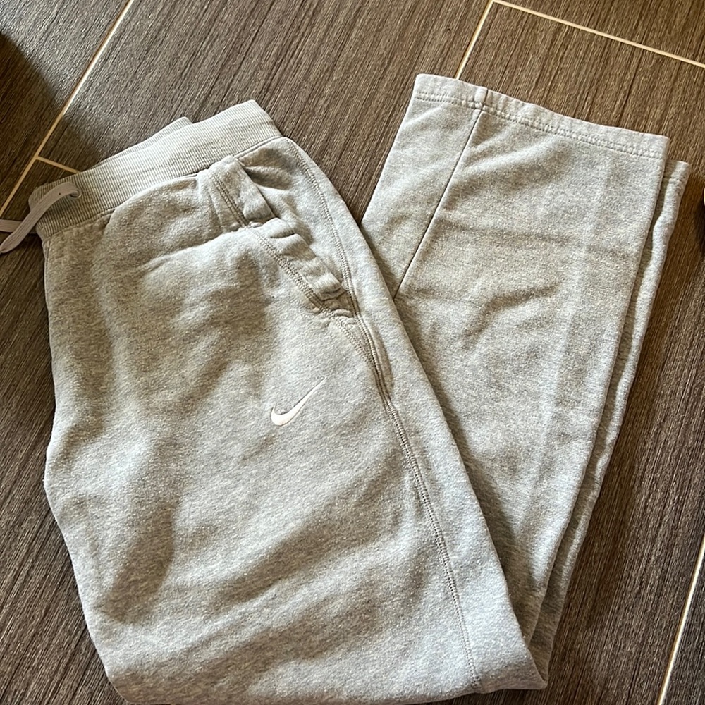 Nike sweat pants, Grey